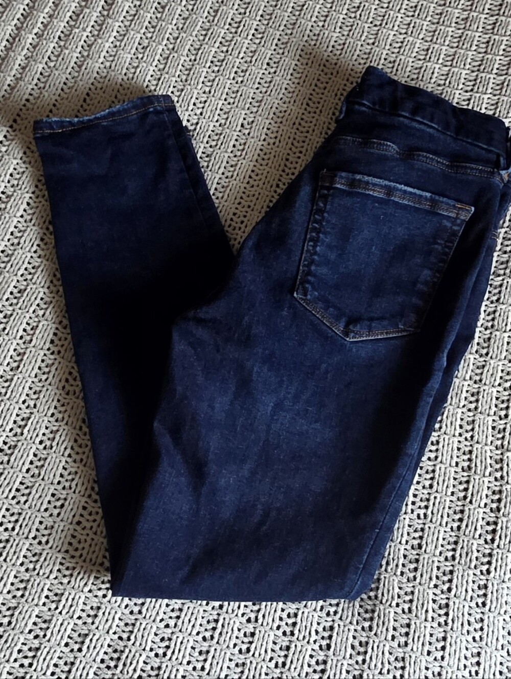 Good American Always Fit Good Leg Jeans Size 6-12